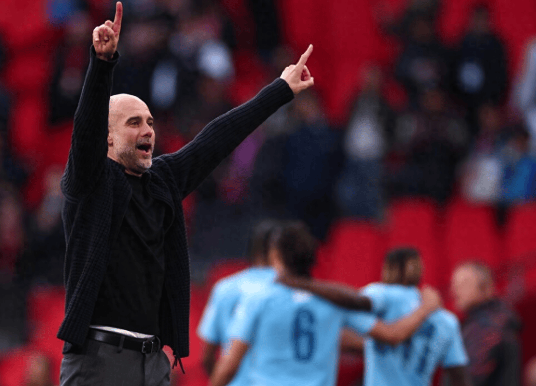 德布劳内在切尔西比赛中战术调整，比赛局势复杂引发热议！比赛高潮迭起的简单介绍