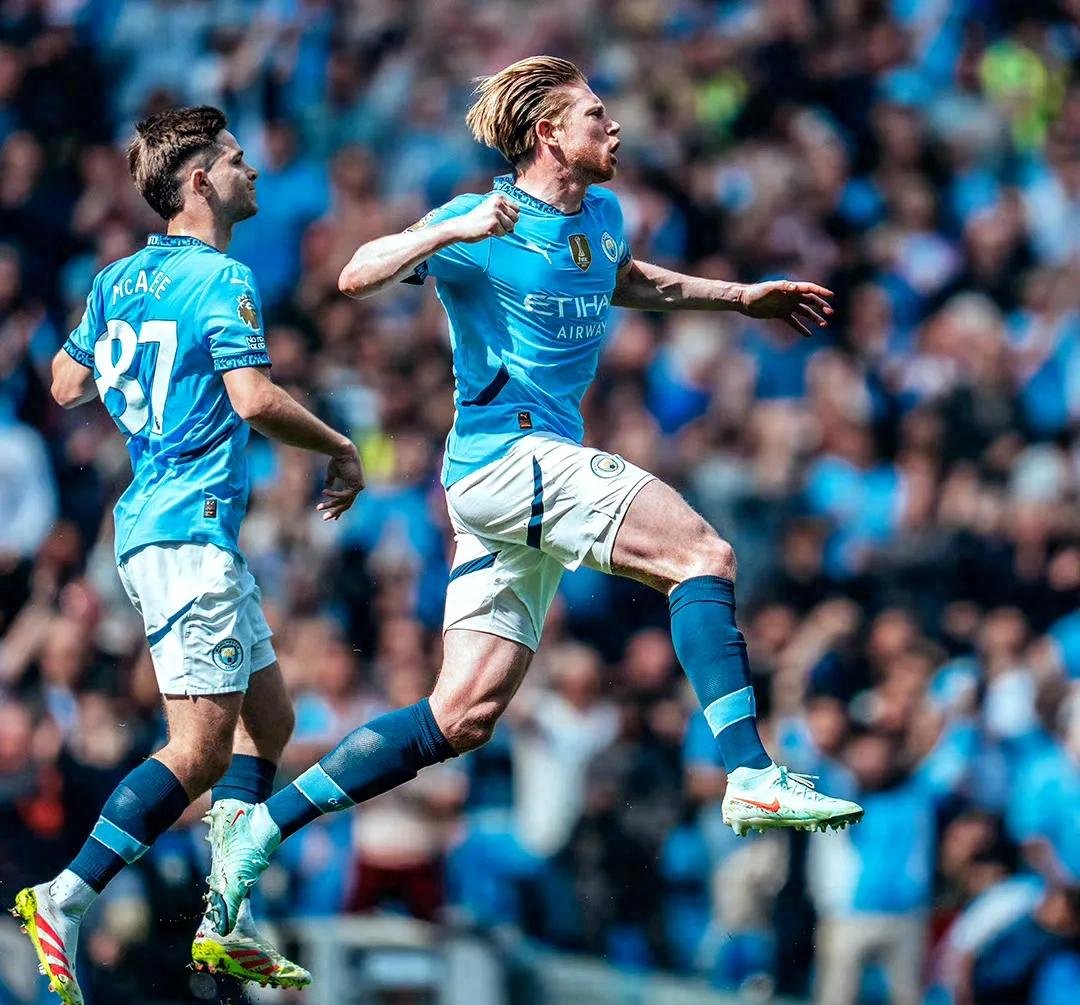 德布劳内在切尔西比赛中战术调整，比赛局势复杂引发热议！比赛高潮迭起的简单介绍